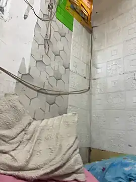 HugeAgatha Show Webcam