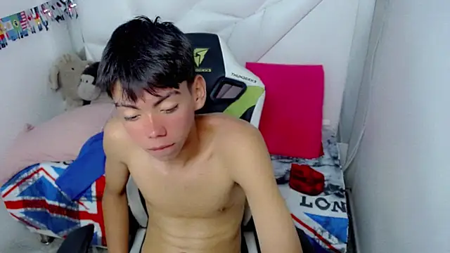 Czat XXX na żywo – Liarr_