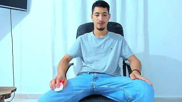 Chandler_ken Chat XXX live