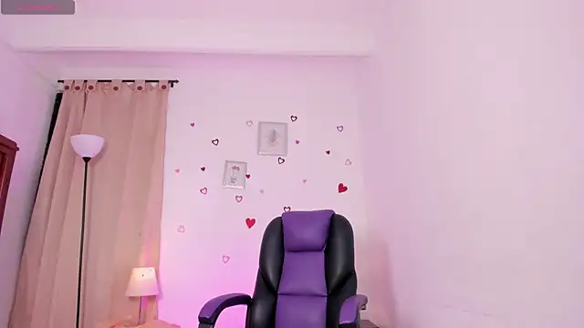 Chatroom XXX en direct de LiaaMoretzz