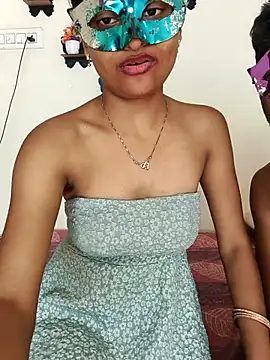 Sweet_Cpl_'s Live XXX Chat