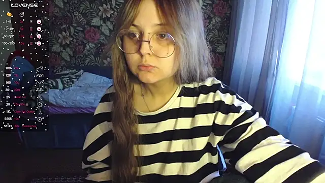 vendymories Adlı Modelin Canlı XXX Sohbeti