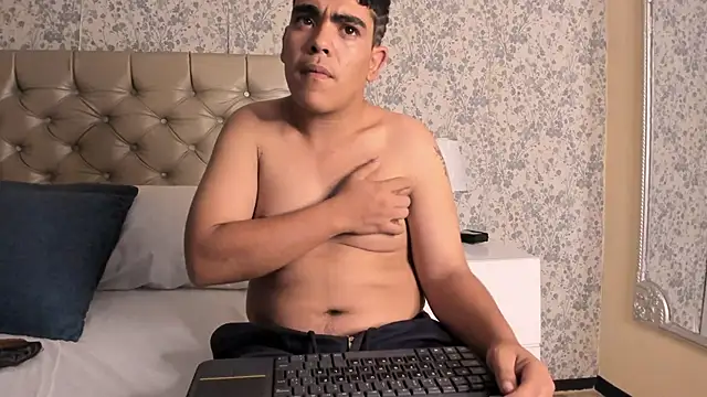 Chat XXX en directo de MikeHuddson