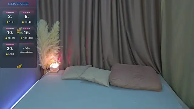 JennyJordans Adlı Modelin Canlı XXX Sohbeti