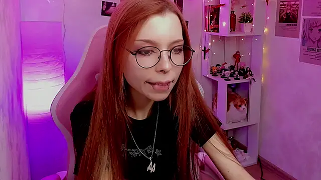 Star_Tarra – Naživo XXX chat