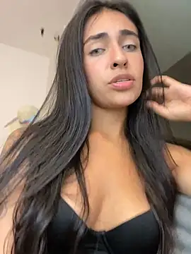 DaphneUwu's Live XXX Chat