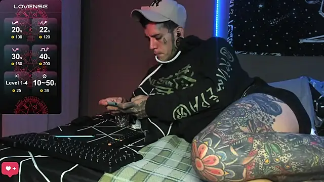 cleoo_jhonny 即時 XXX 聊天