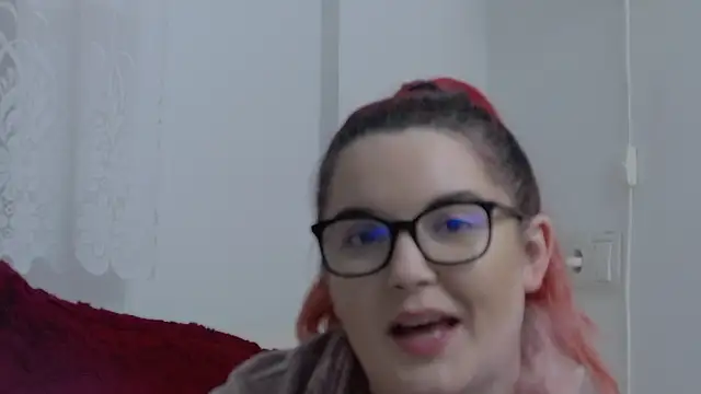 Chat +18 de KailyKay ao vivo