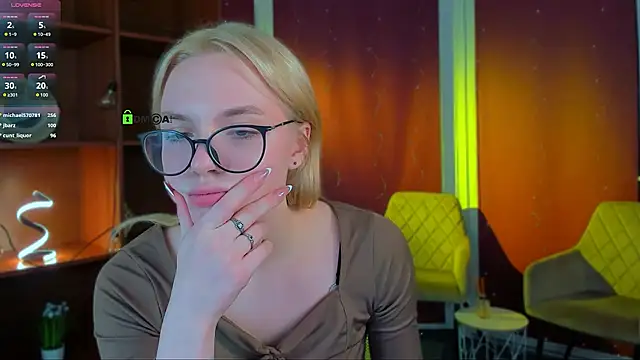 XXX chat uživo modela sendi_cais