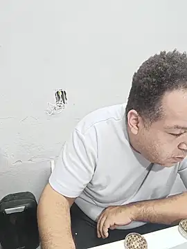 UrsoBissexualPauGrossoのウェブカメラショー