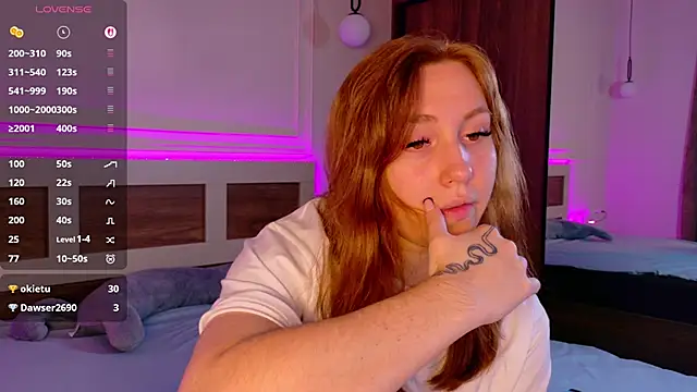 LunaXBaddie 现场XXX聊天