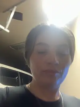 Pokazy przed kamerką – M1l3yD3w