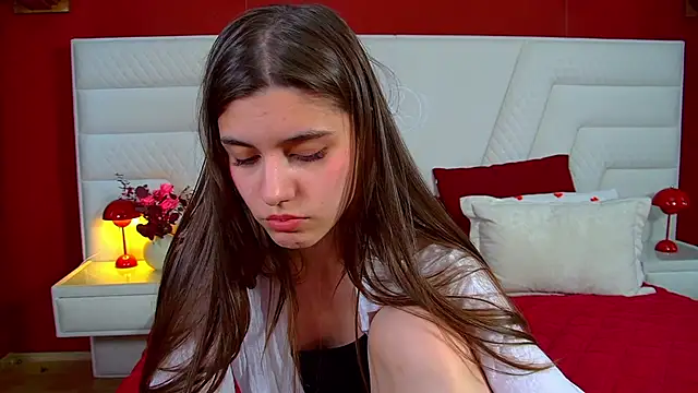 ArianaAllens: онлайн-секс-чат