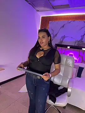 دردشة Jeen_Taylor الجنسية المباشرة