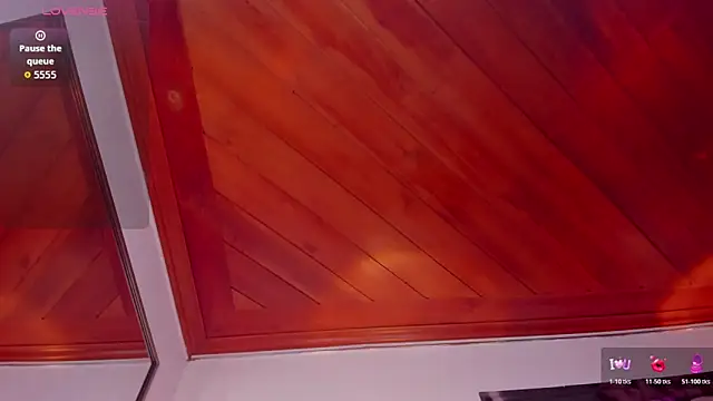 SharonLovee 即時 XXX 聊天