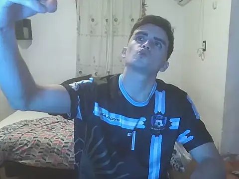 Živý XXX chat Rodrigo99_9