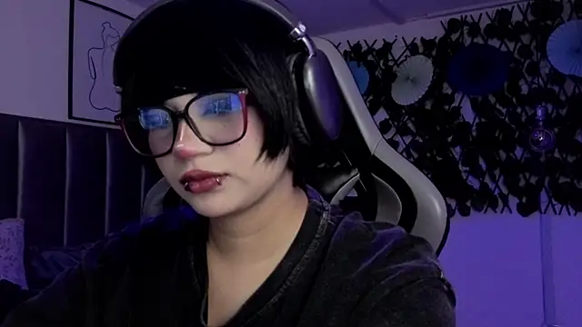 Kitty_Gang – Live XXX-chat