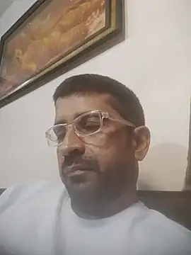 XxX_KING30 Show in webcam