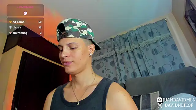 DavidNeill Live XXX-chat