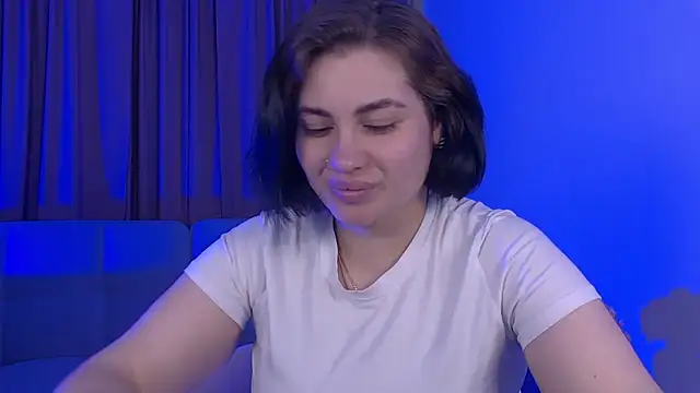 AdrianaToress Chat XXX in diretta