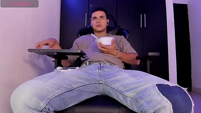 Liam_Mateo's Live XXX Chat