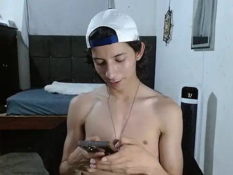 VAZAK Show in webcam