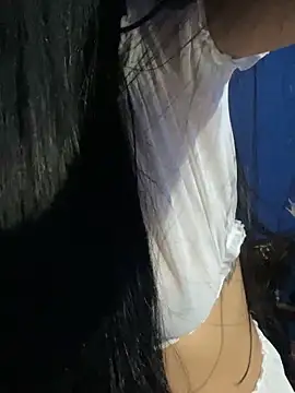 Živý XXX chat miaa_doll22