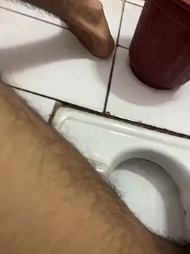 zxcvgf12300 Show in webcam