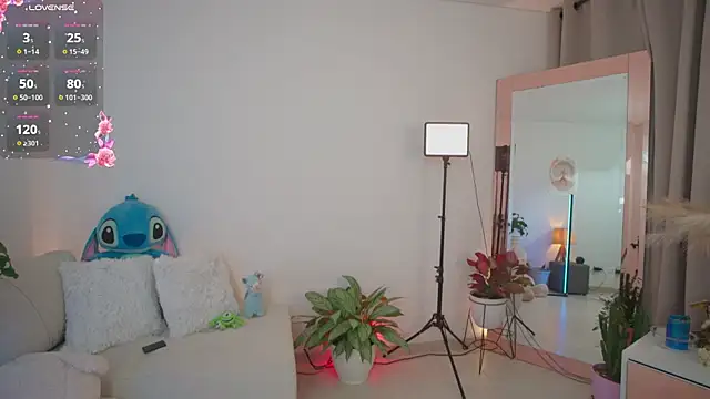 Chat XXX en directo de roxie_gates_