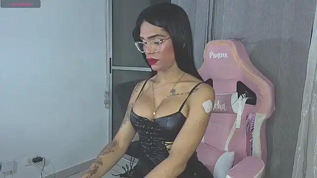 isabella_pearl_ Live XXX-Chat