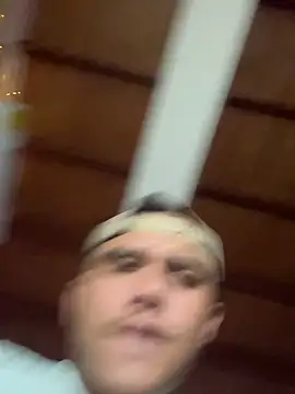 Chat XXX ao vivo de lucas-storm