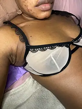 _yisela_: онлайн-секс-чат