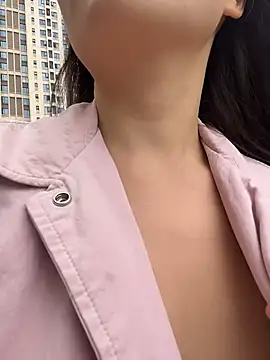 xiaochengzi505 在線直播表演