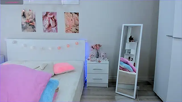 Milly_Lane – Live XXX-chat