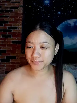 Urchanel 即時 XXX 聊天