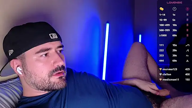 دردشة DominantTheo الجنسية المباشرة