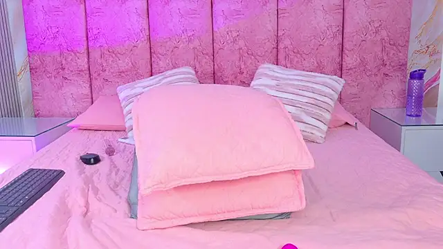 emmacurvy Live XXX-Chat