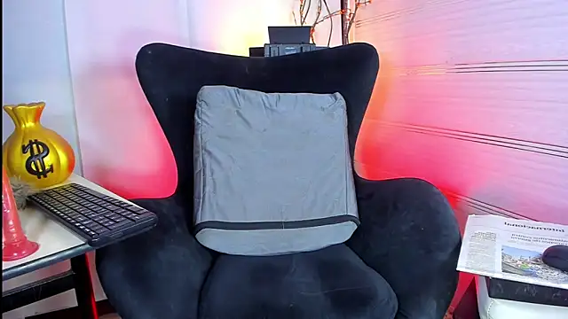 Show Webcam de MargaretQualley