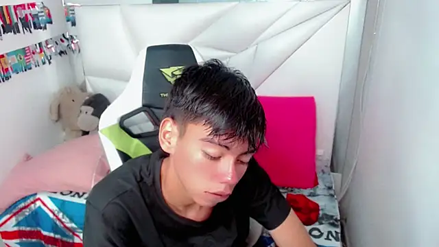 Liarr_n Live XXX chat