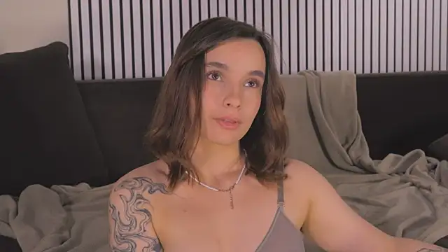 Bella_Alita's Live XXX Chat