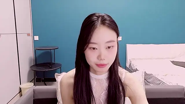 ZHJKS9988 Live XXX-Chat