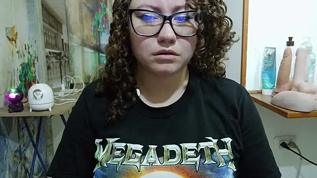 Онлайн чат XXX curly_greeneyed