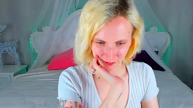 LikiLipsのライブXXXチャット