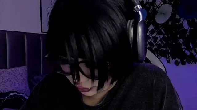 Kitty_Gang Live XXX-chat