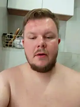 titovilan_PL Show in webcam