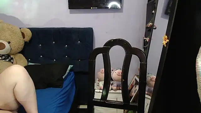 ANGELIQUE_KLANE Chat XXX in diretta