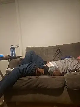 yourMasterisBored Webcamshow