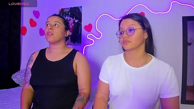 Dilan_and_Mia's Live XXX Chat