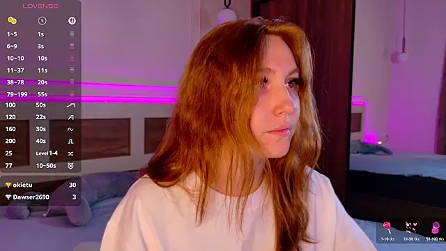 LunaXBaddieのライブXXXチャット