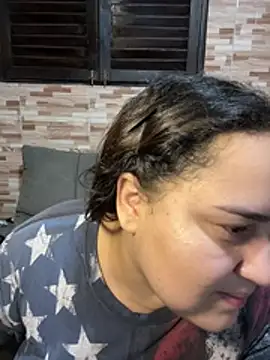 Show de yesmiia na webcam